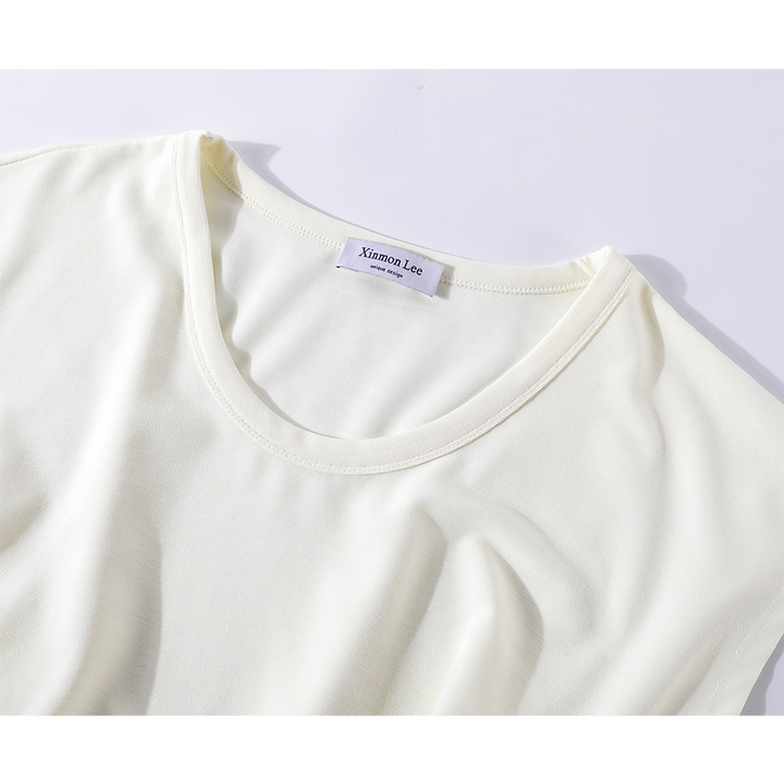 Pleated Short Sleeve With Pendant Top