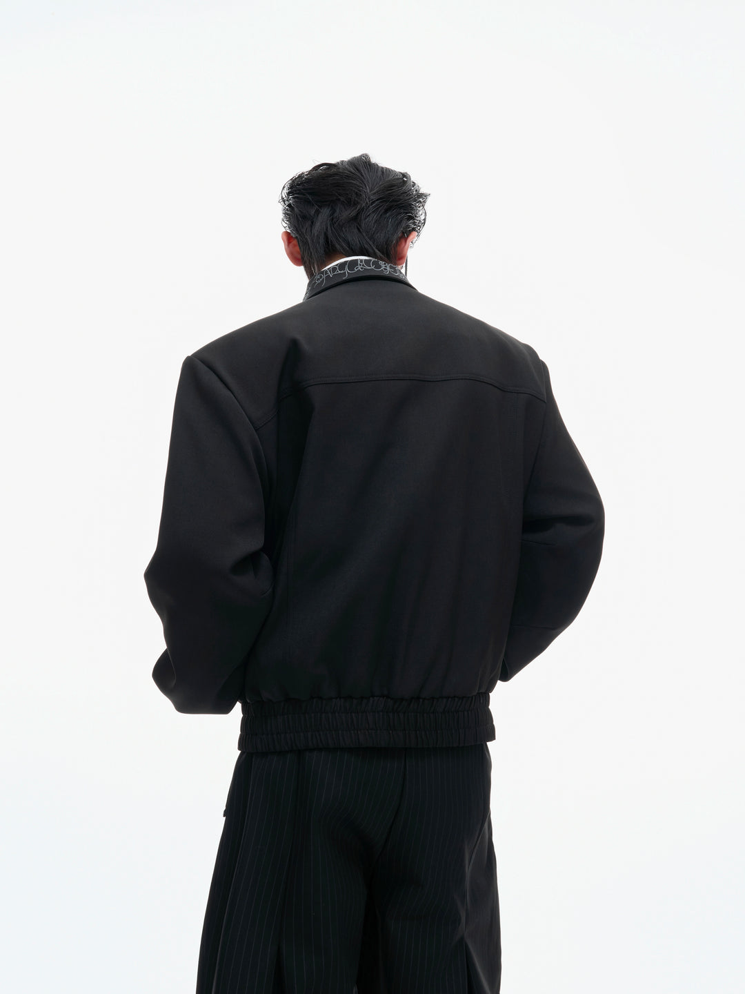 자수 장식 라펠 재킷 및 바지 세트 