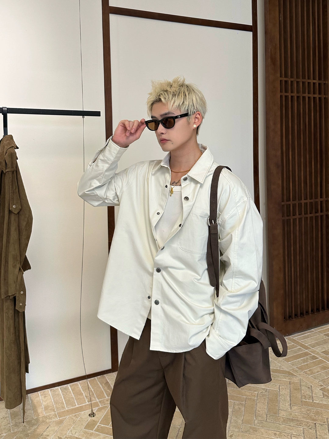 Loose Lapel Long Sleeve Shirt