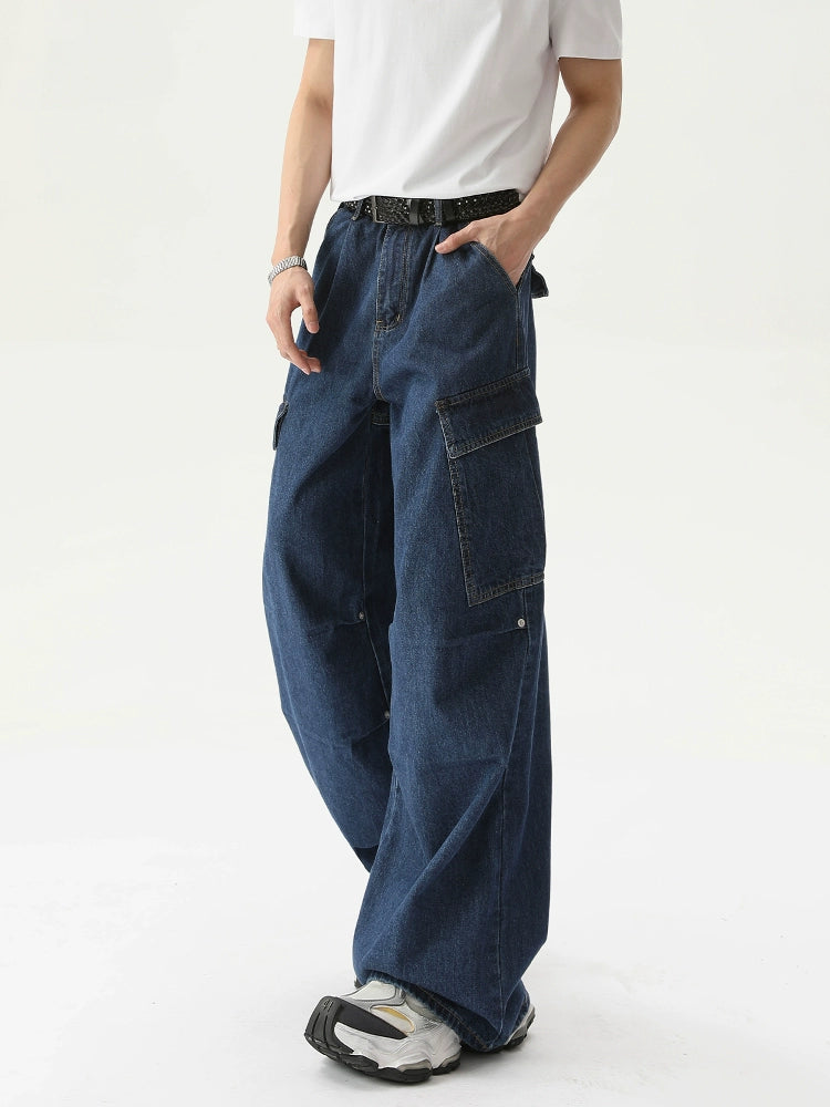 Pantaloni cargo larghi a più tasche in camouflage 