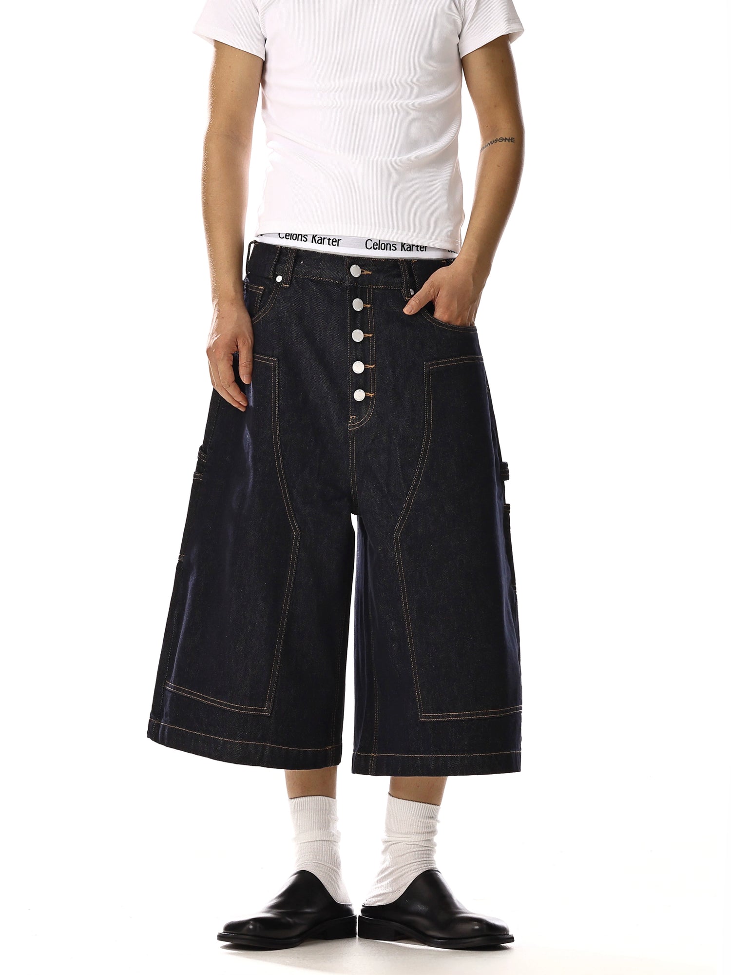 Wide-Leg Cropped Denim Cargo Pants