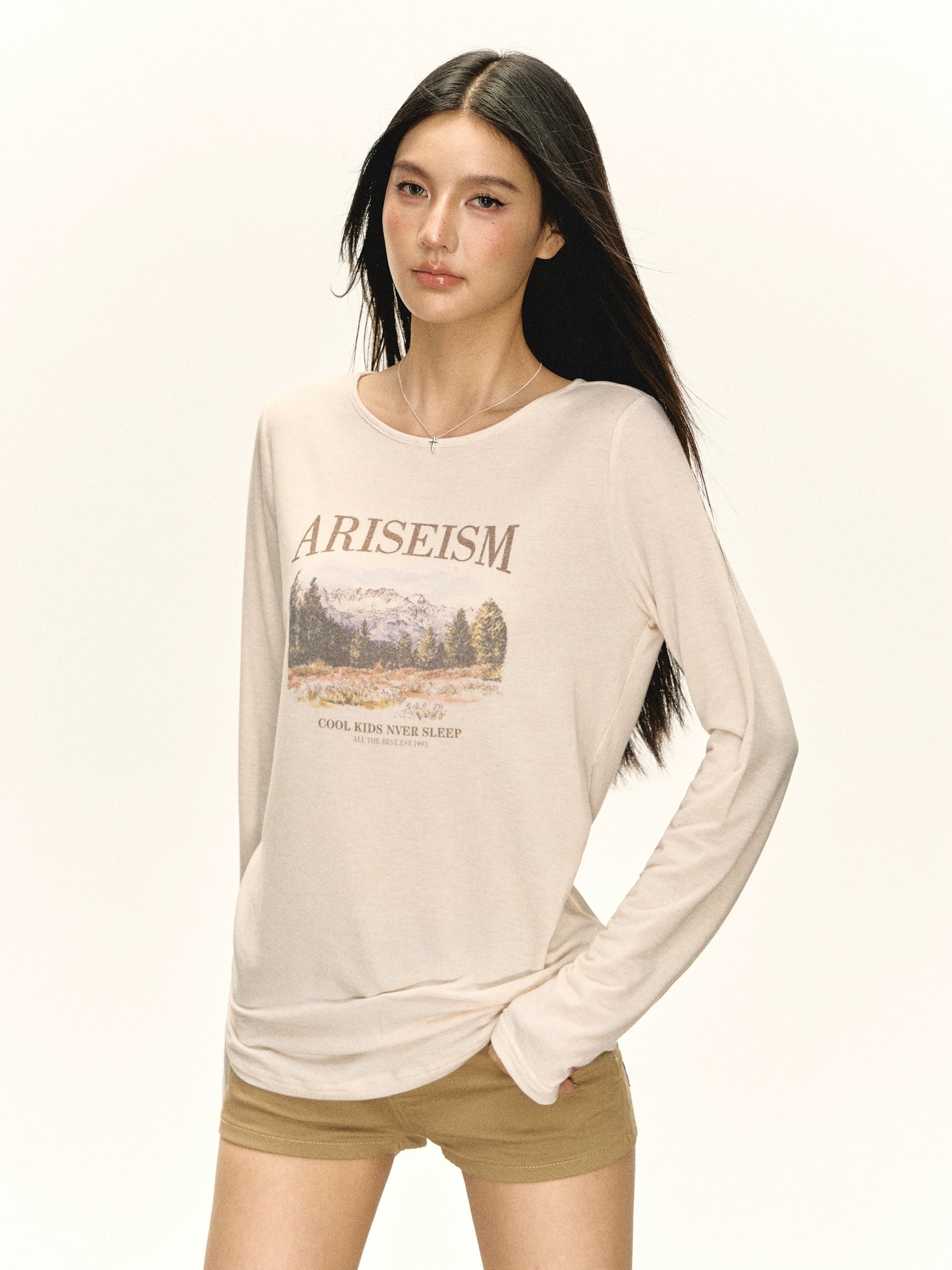 Maglione a collo alto a maniche lunghe con grafica di montagna 