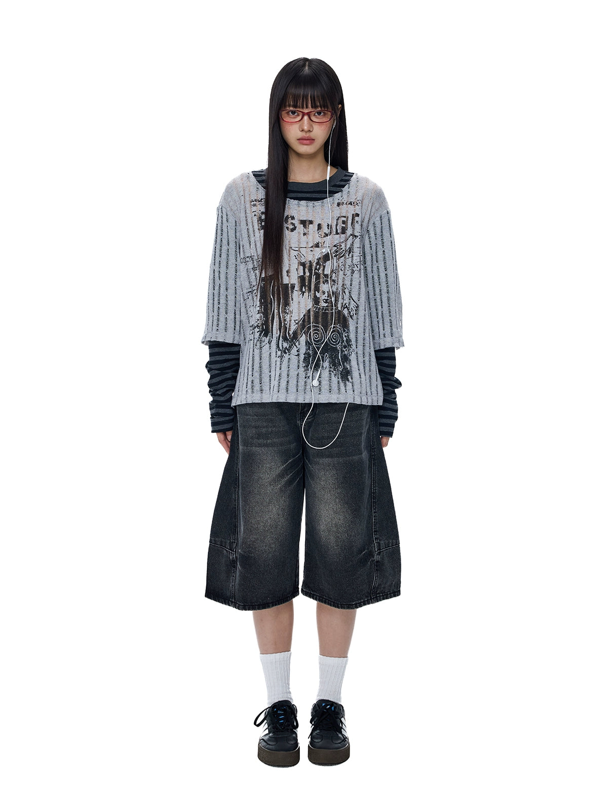 سروال جينز مقصوص واسع الساق مغسول 