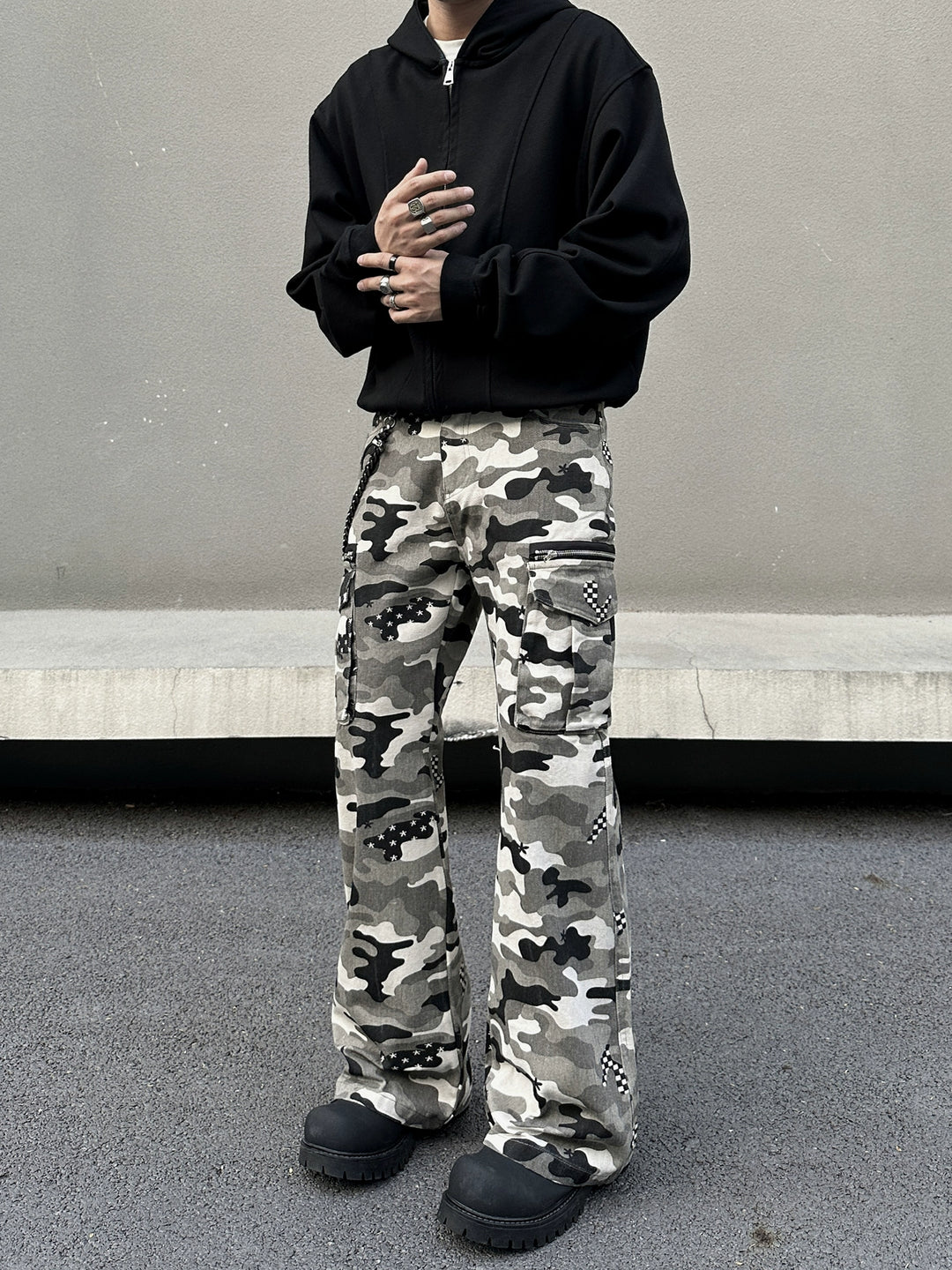 Camouflage Multi-Pocket Flared Pants