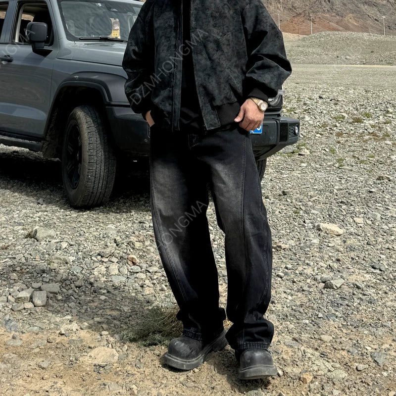 Curved Wash Wide Leg Jeans