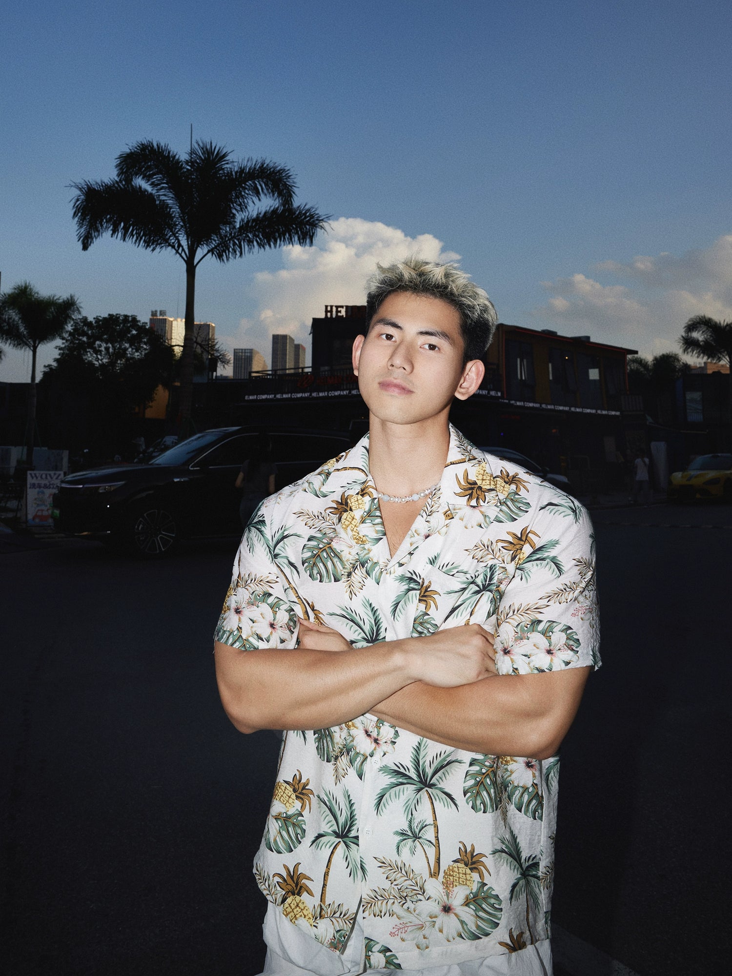 Floral Print Short Sleeve Vacation Shirt