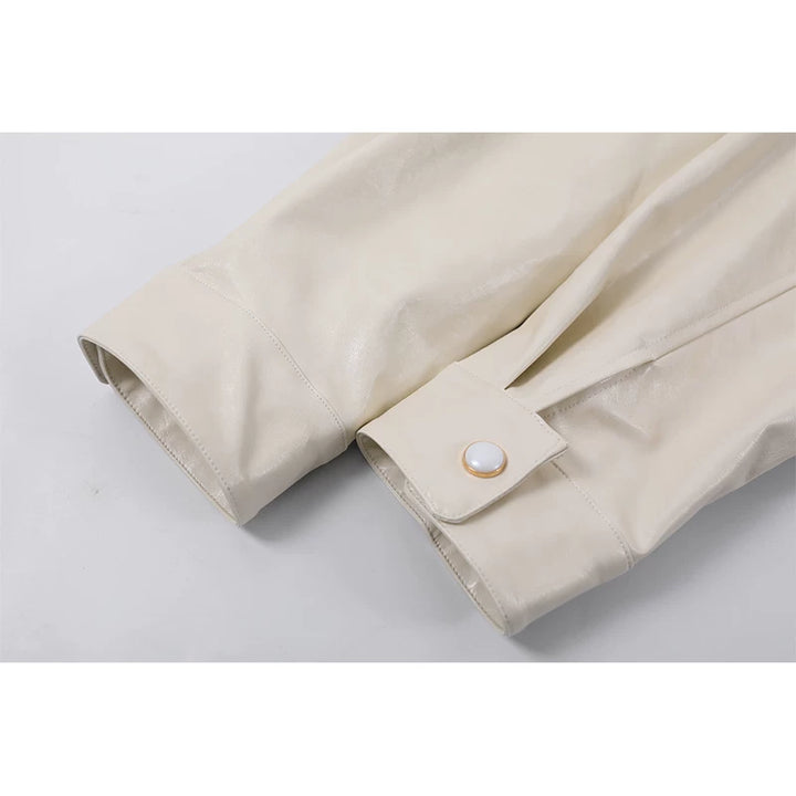 جاكيت جلد مشمع بزيت مع طوق فرو قابل للفك 