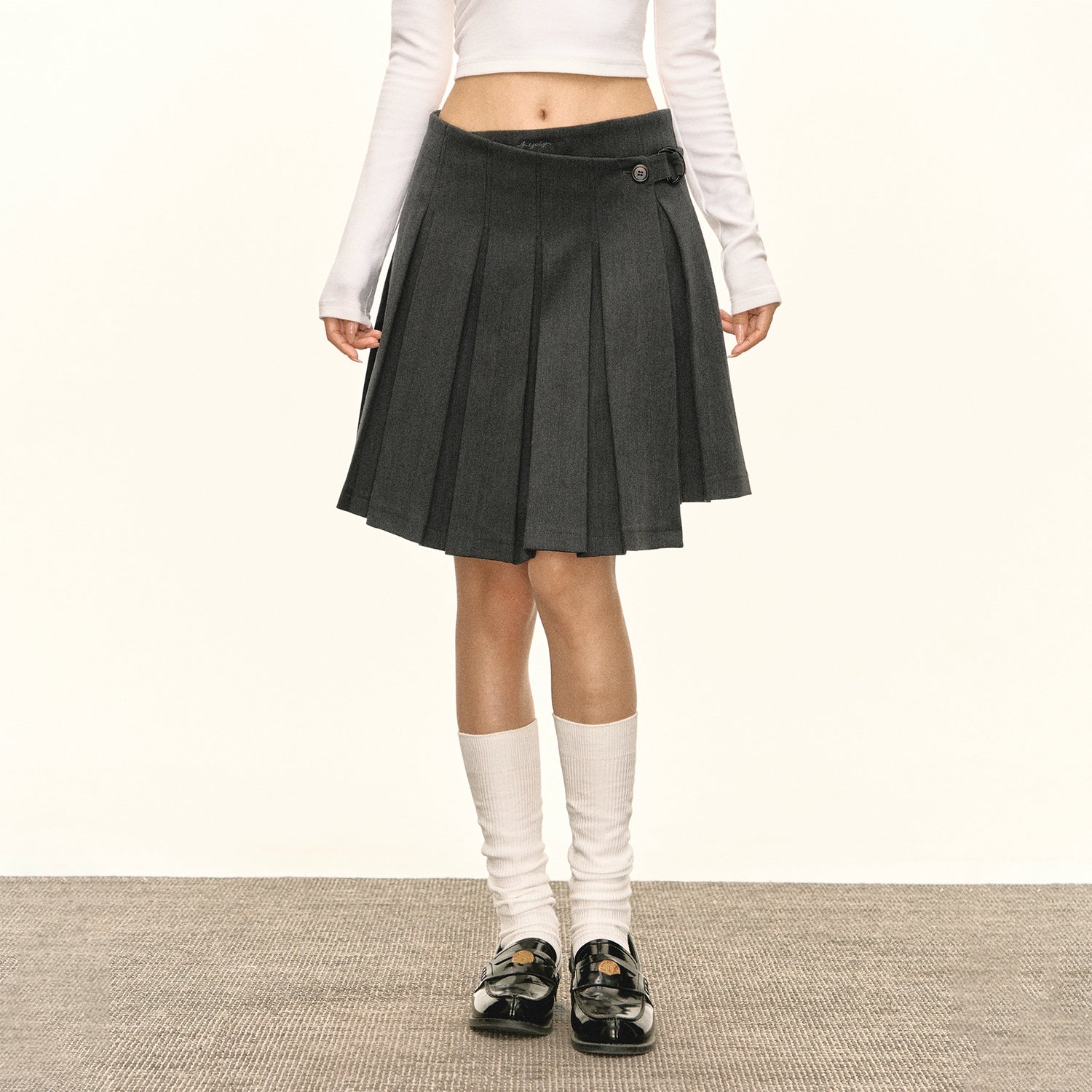 Button Pleated Midi Skirt