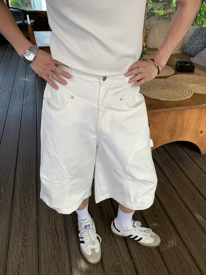 Pleated Loose Silhouette Cargo Shorts