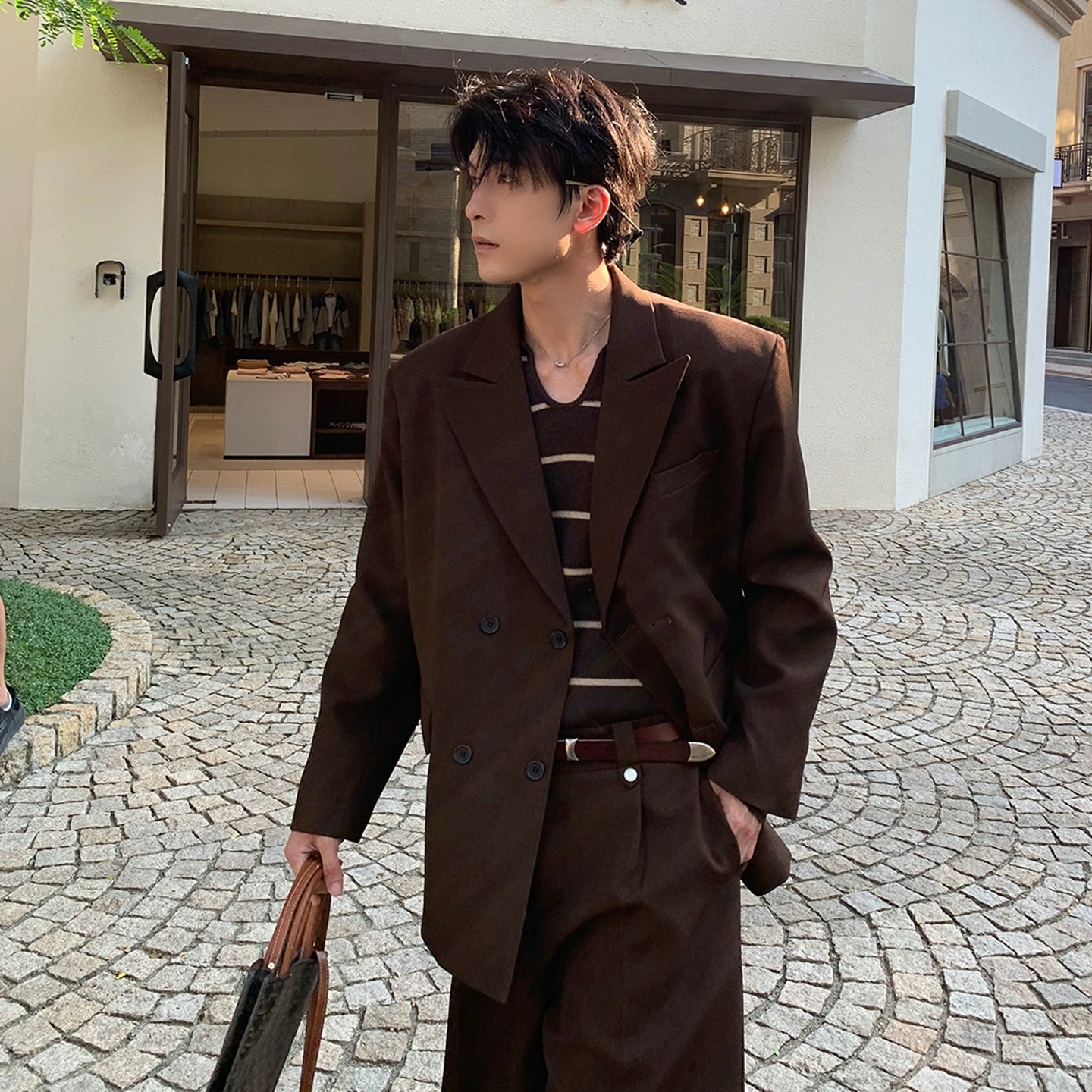 undefined,6092516110761,6092516110762,6092516110763,6092516110764