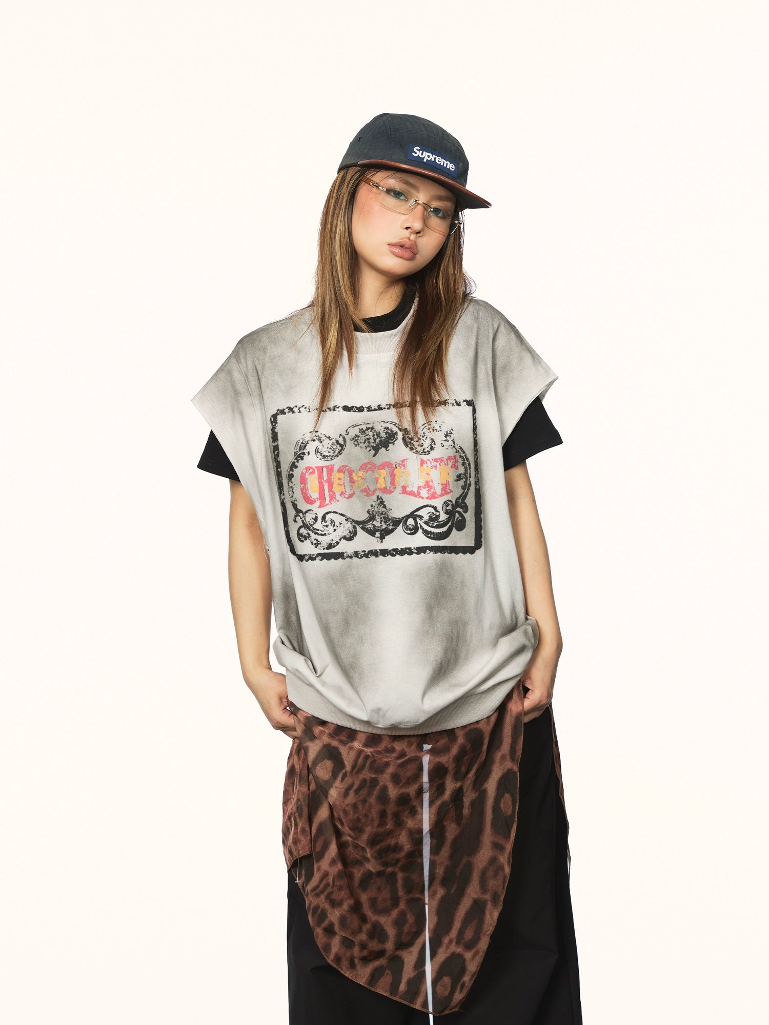 سترة بدون أكمام فضفاضة بتصميم ريترو متآكل 