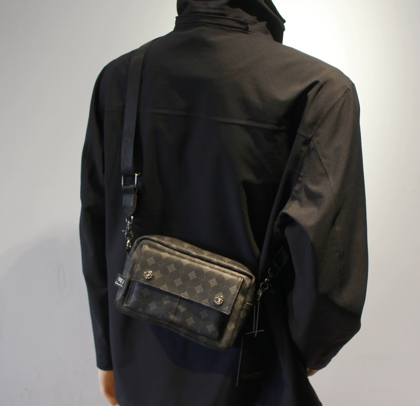 undefined,5934403337132