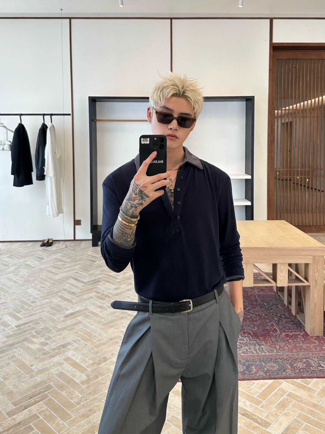 Casual Fit Long-sleeved Polo Shirt