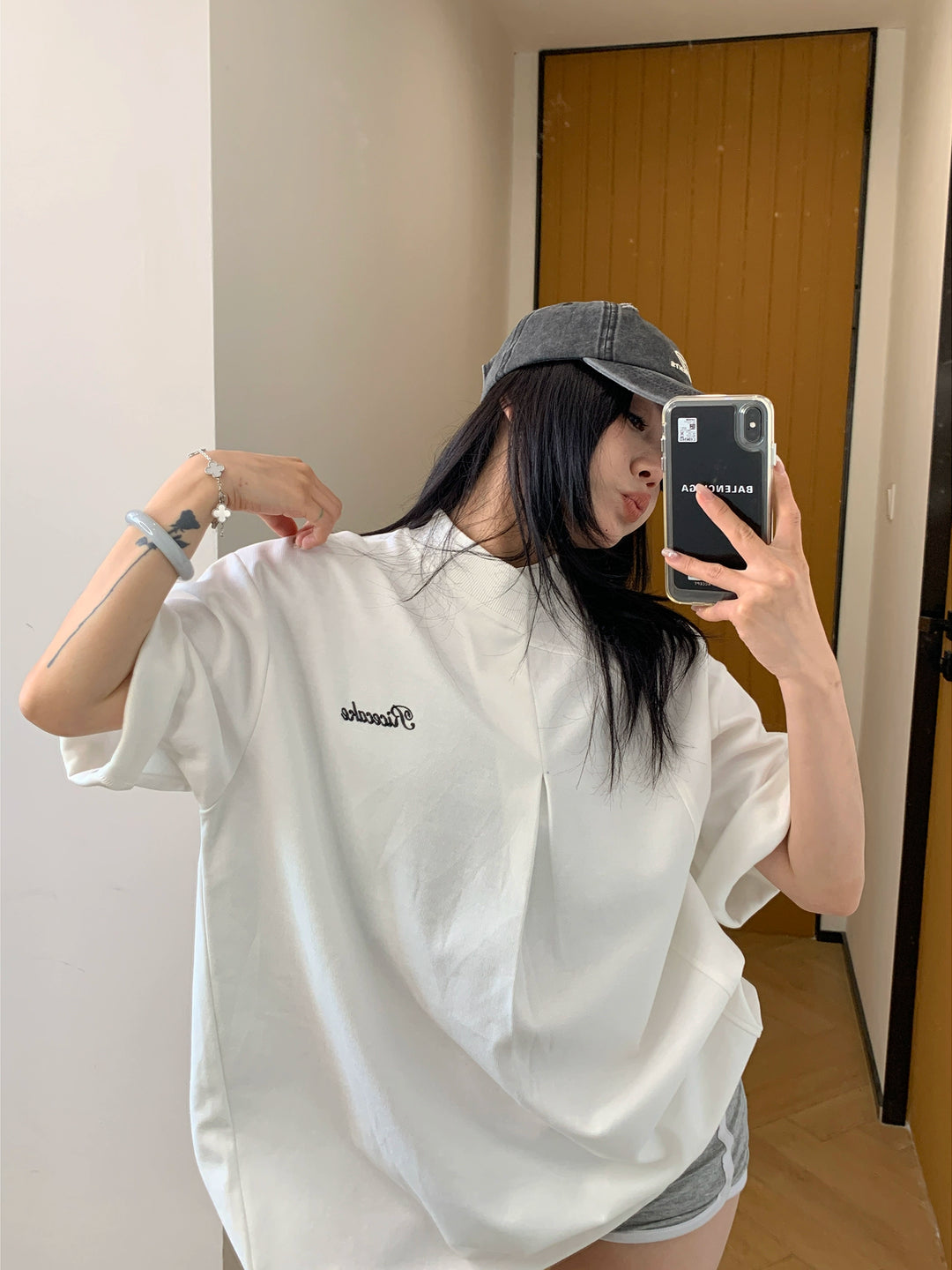 Embroidered Short Sleeve T-shirt