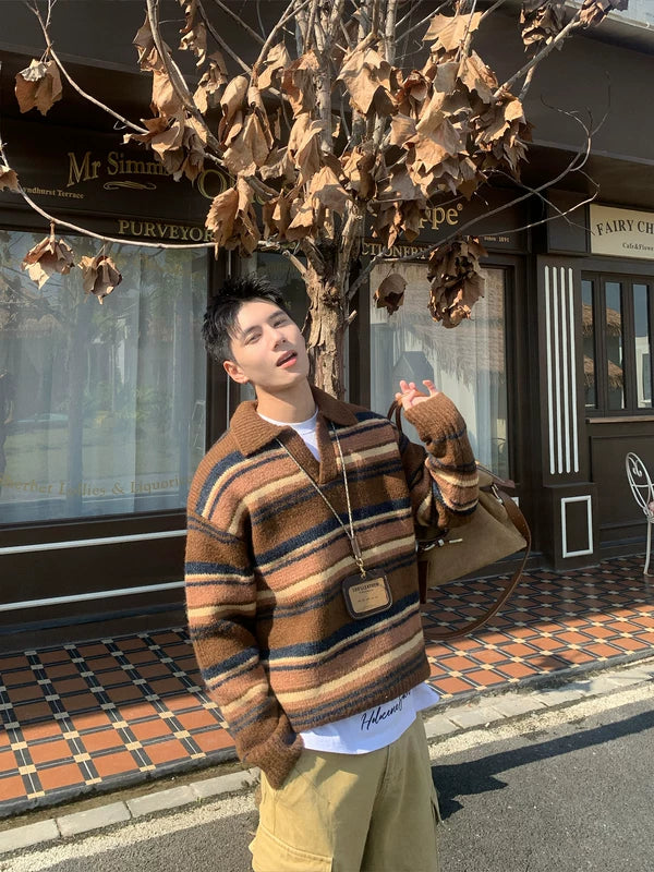 Pull en maille à col polo rayé 