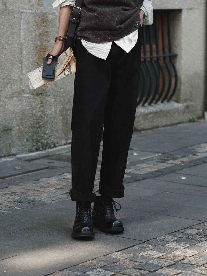 Pantalones rectos relajados de sarga de algodón lavado 