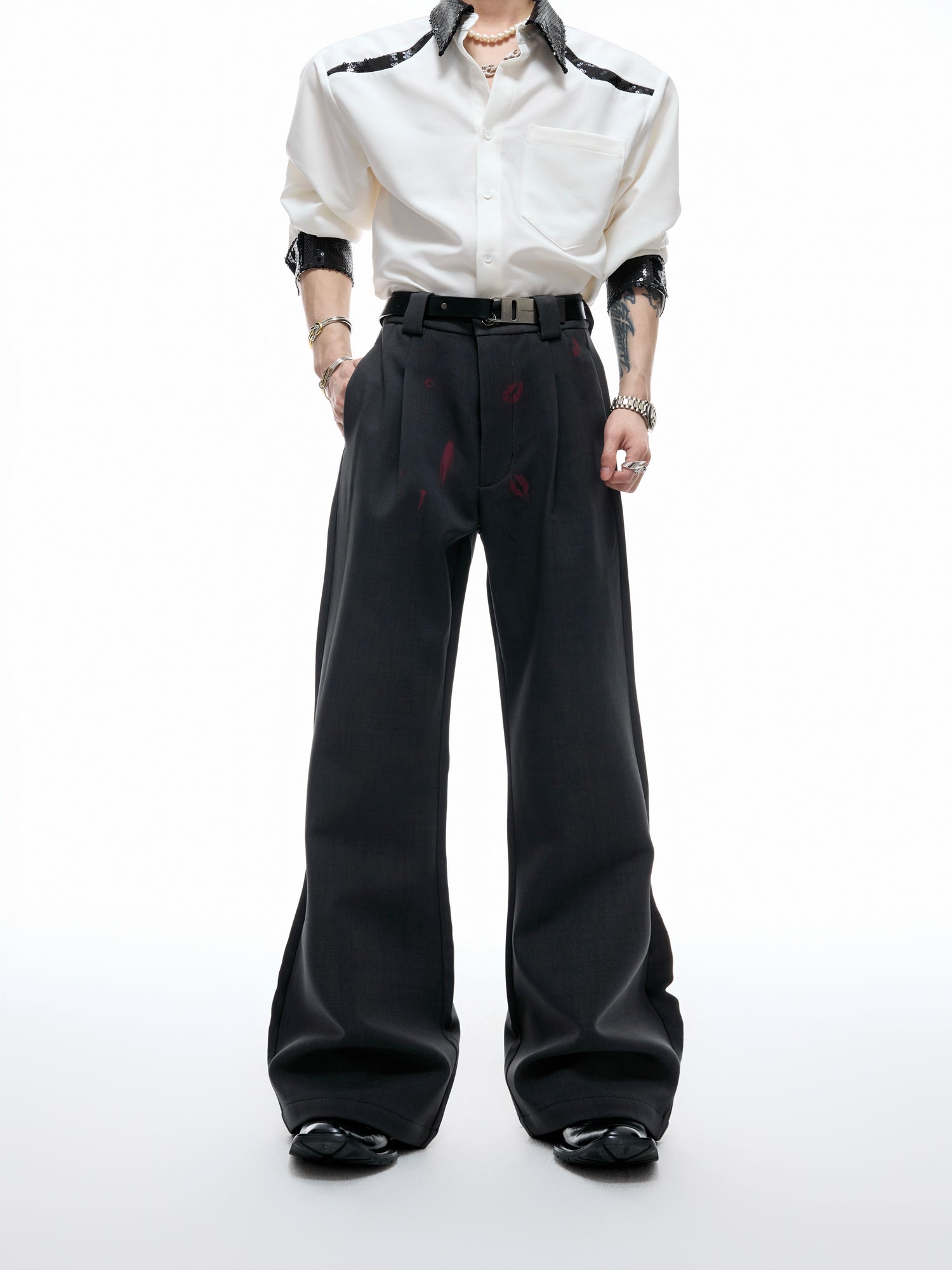 سروال واسع الساق بطبعة الشفاه المجعدة 