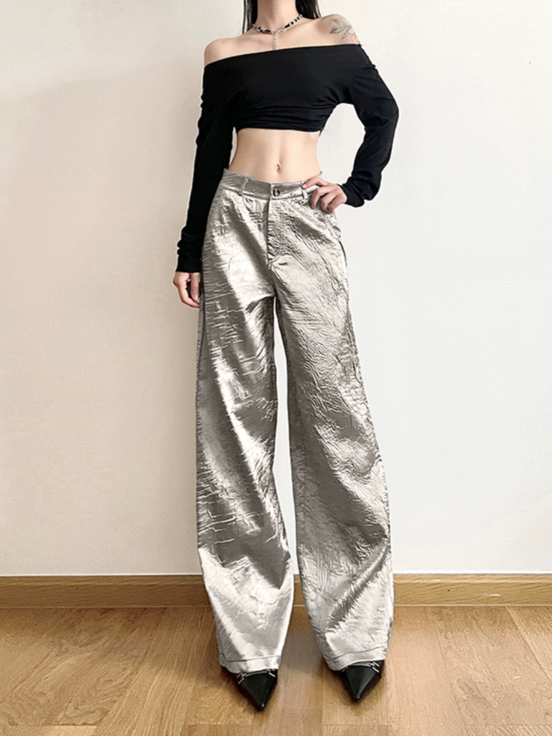 Pantalons larges à taille haute plissés 