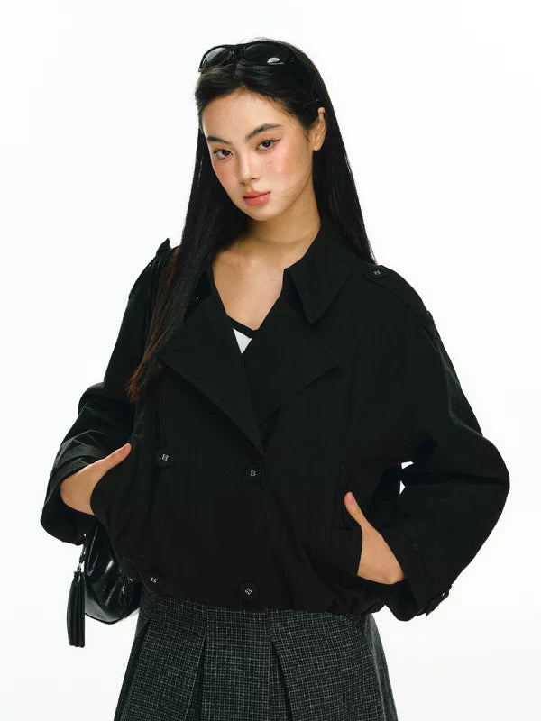 Chaqueta de estilo corto de abrigo de doble botonadura 