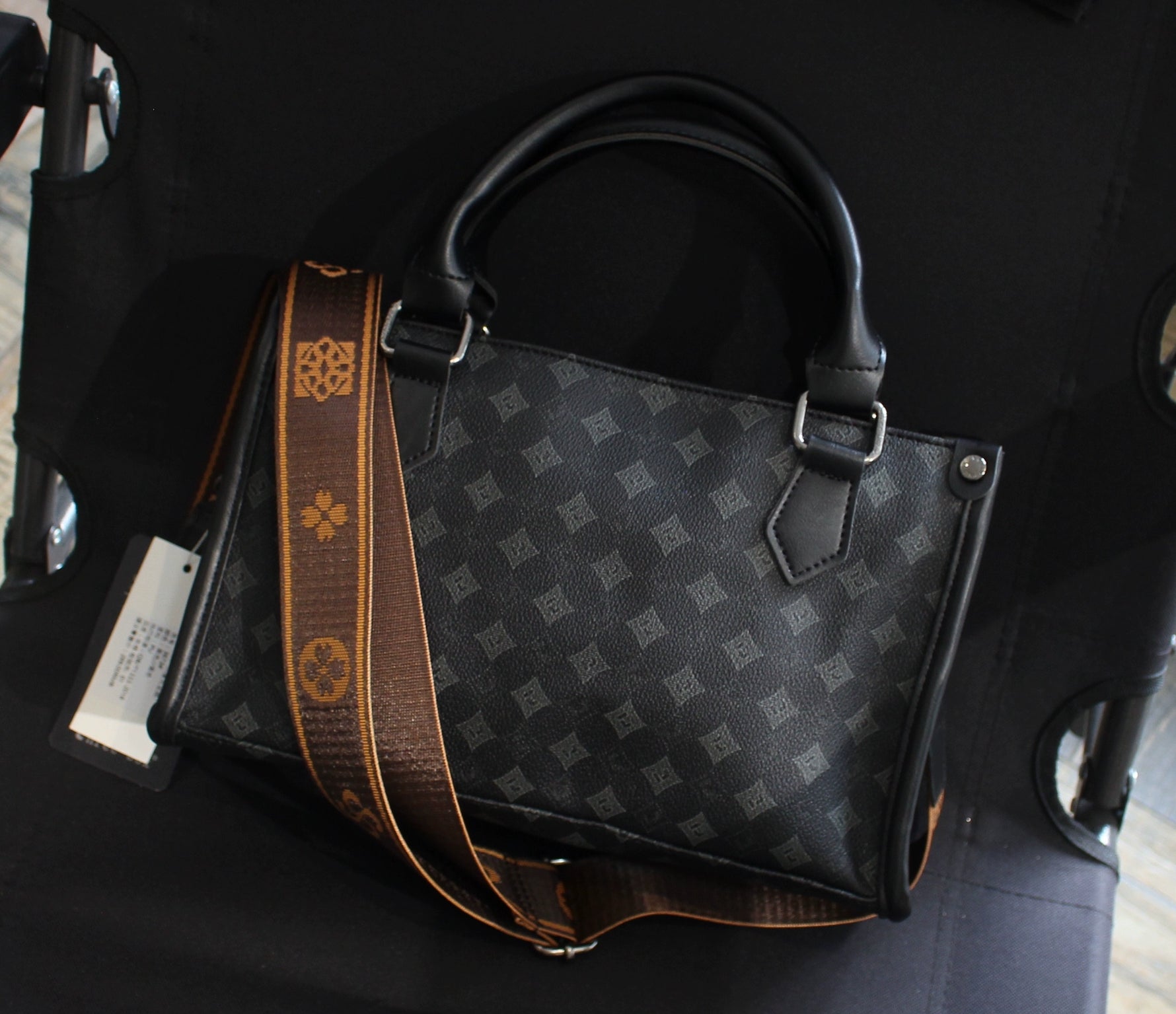 undefined,5936366889688