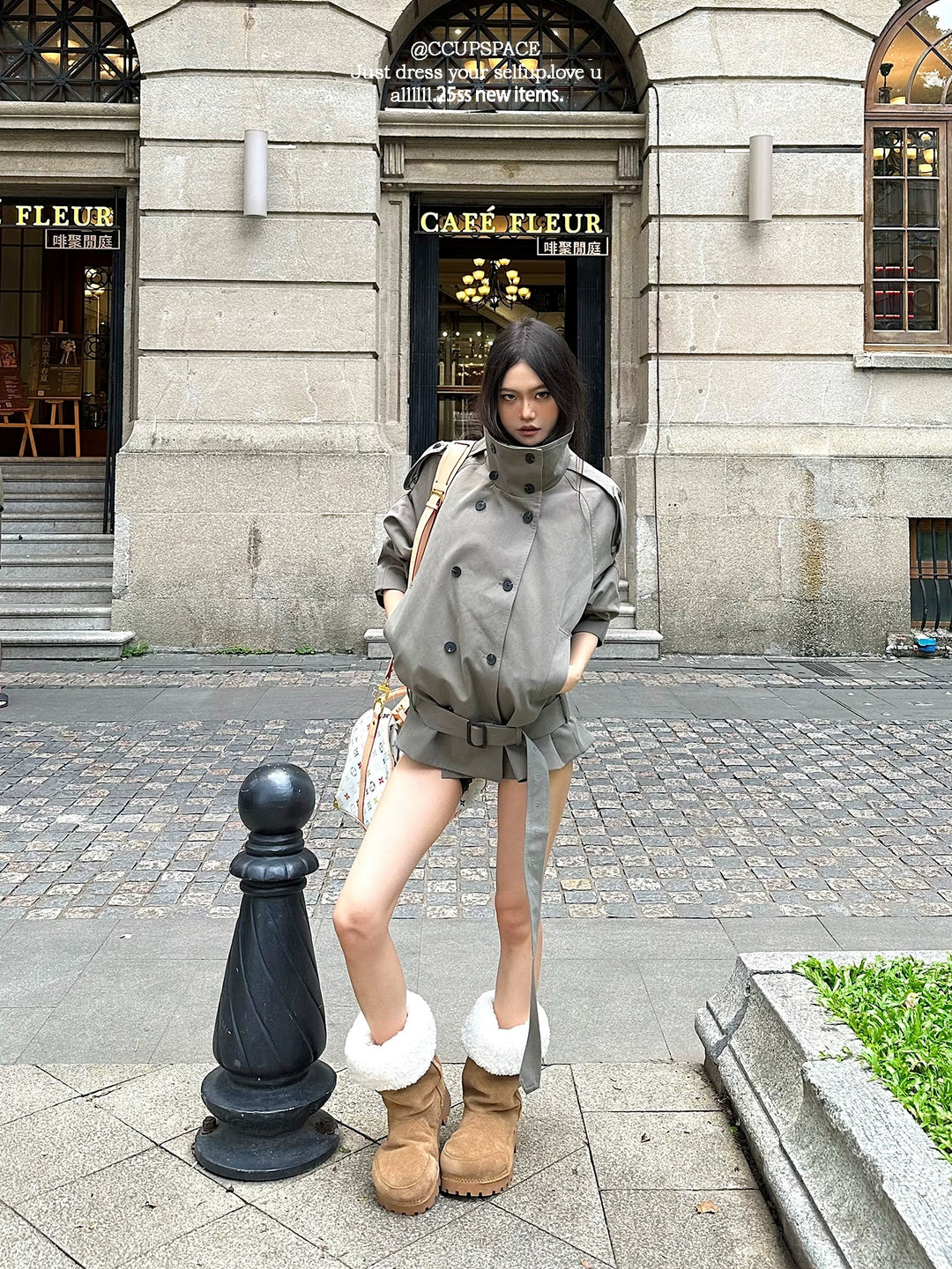 Ståkrage dubbelknäppt trench coat 