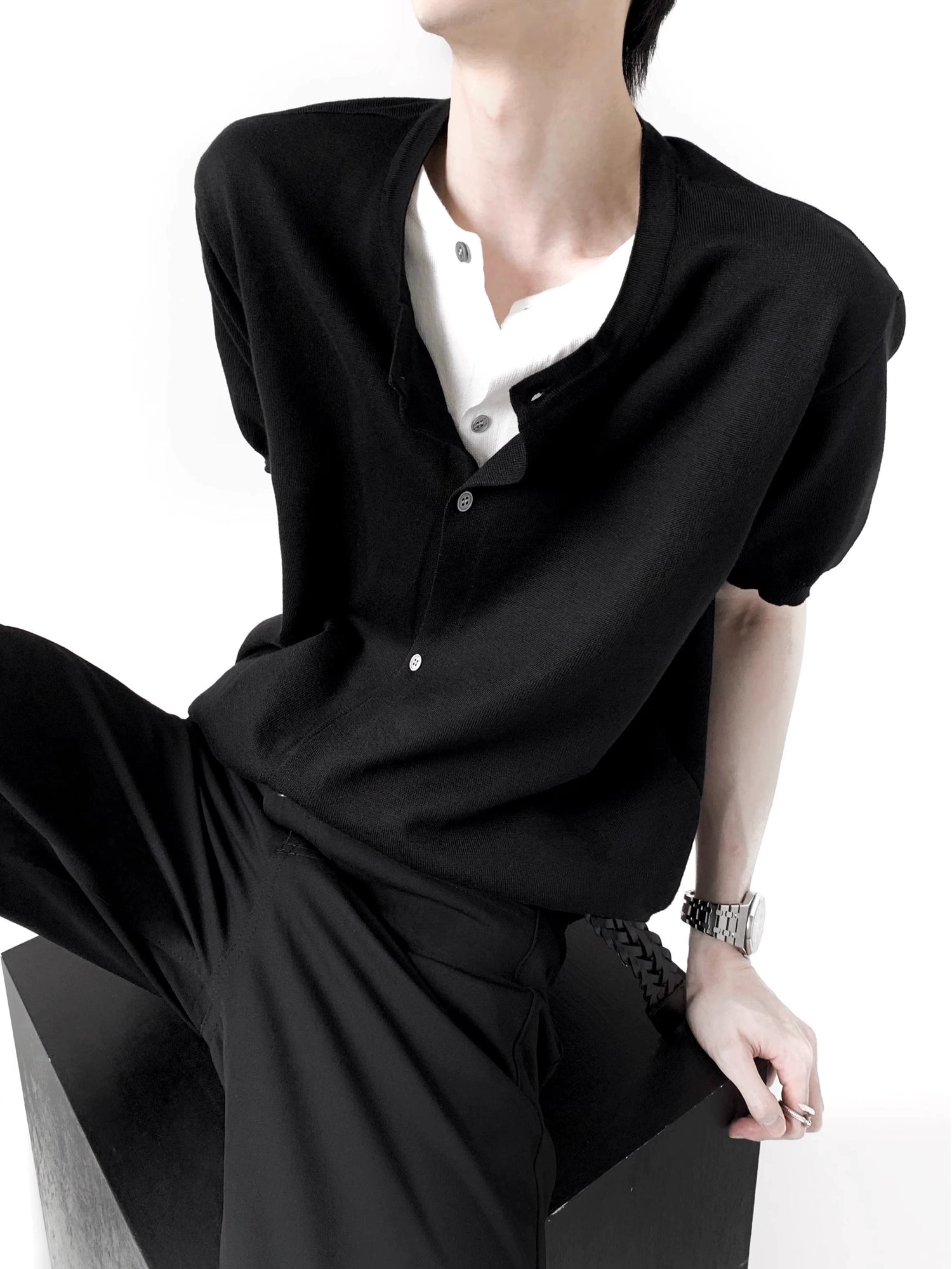 سُترة بولو ذات ياقة هنري من قطعتين محبوكتي 