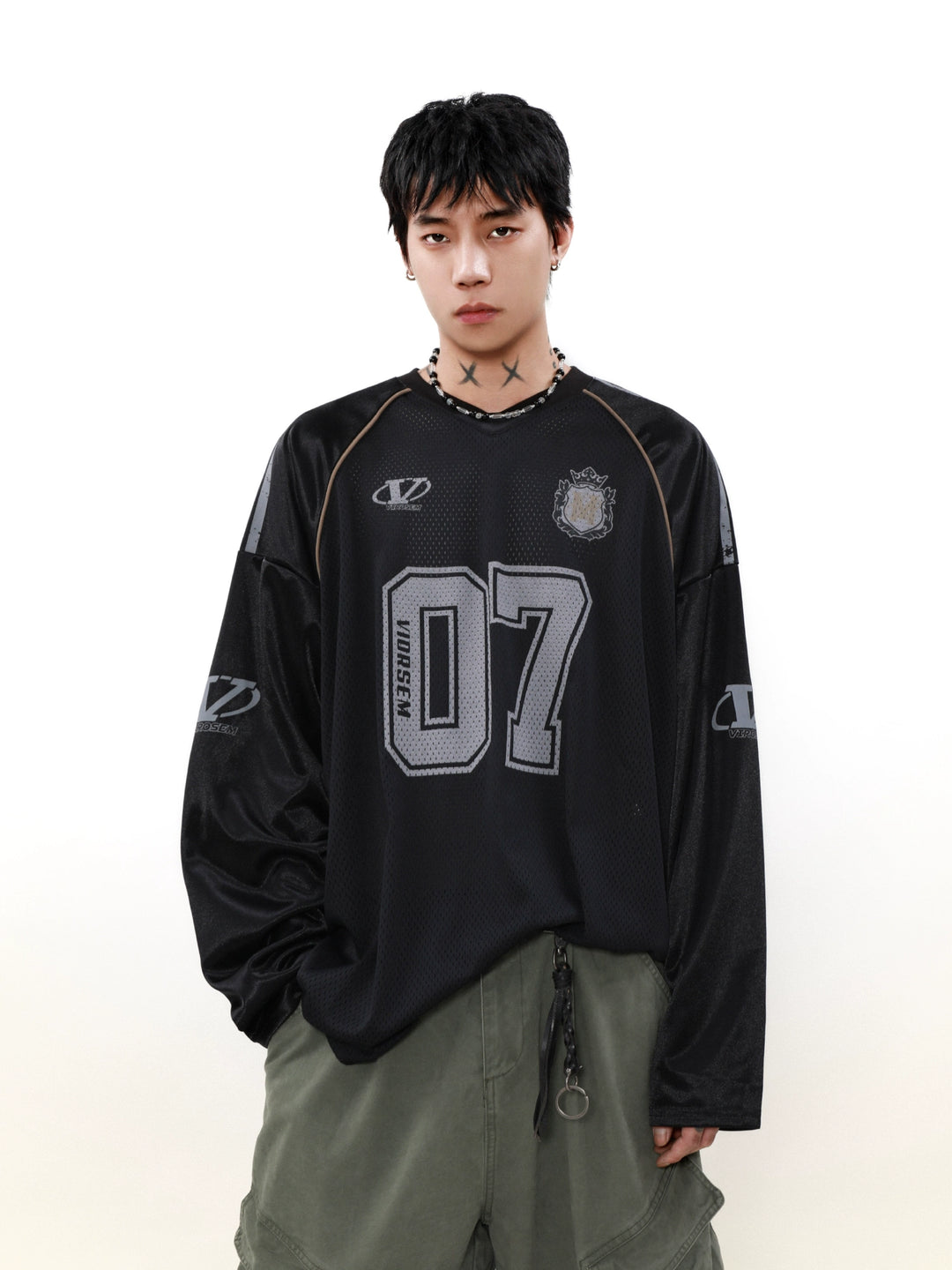 Retro V-Neck Mesh Jersey Pullover