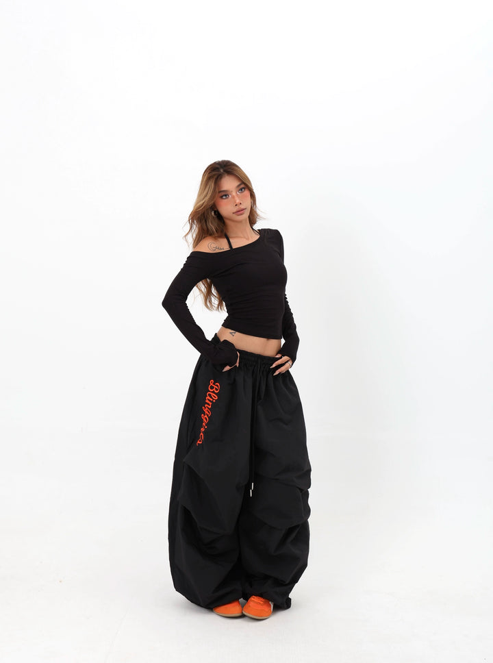 Oblique Shoulder Slim Fit Top