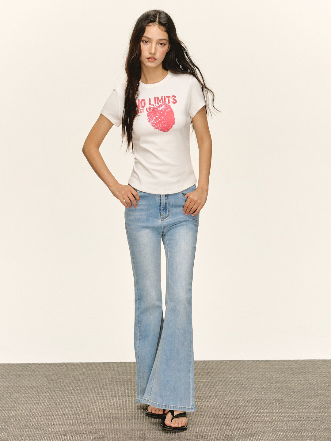 Grafisches Slim Fit Kurzarm-T-Shirt 