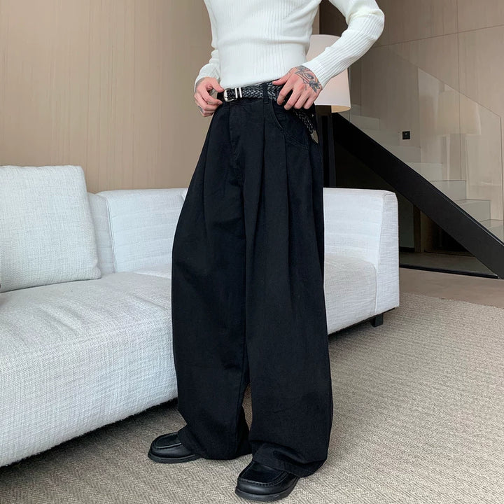 Spodnie dżinsowe w szerokim kroju z plisami i luźnym fasonem 