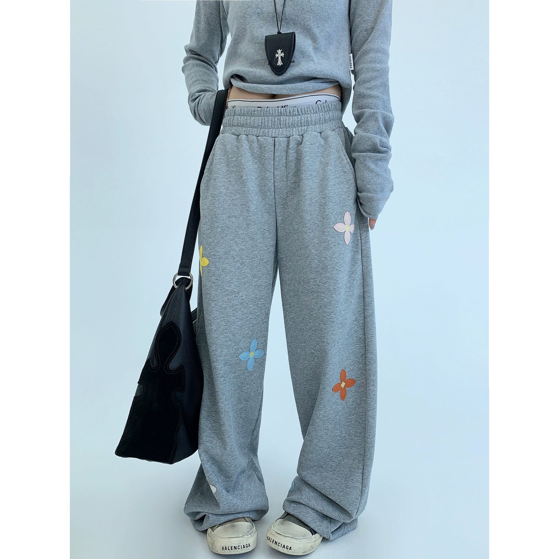 undefined,6041071154923,6041071154924,6041071154925,6041071154926