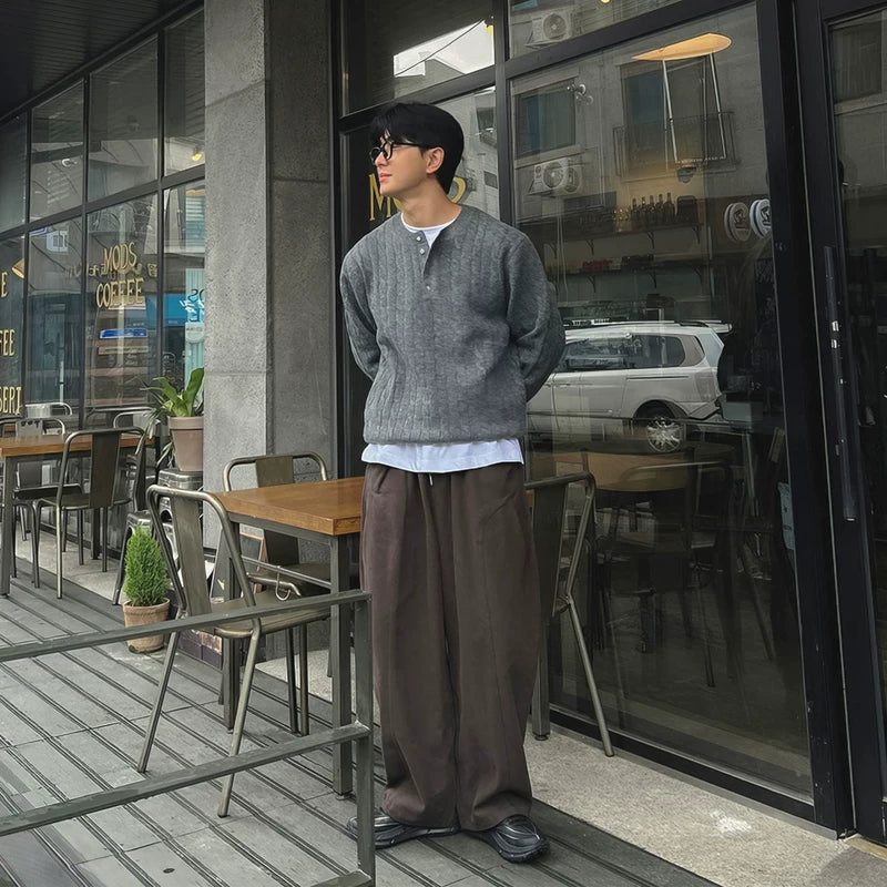 سويت شيرت طويل الأكمام بنمط هينلي كولار 