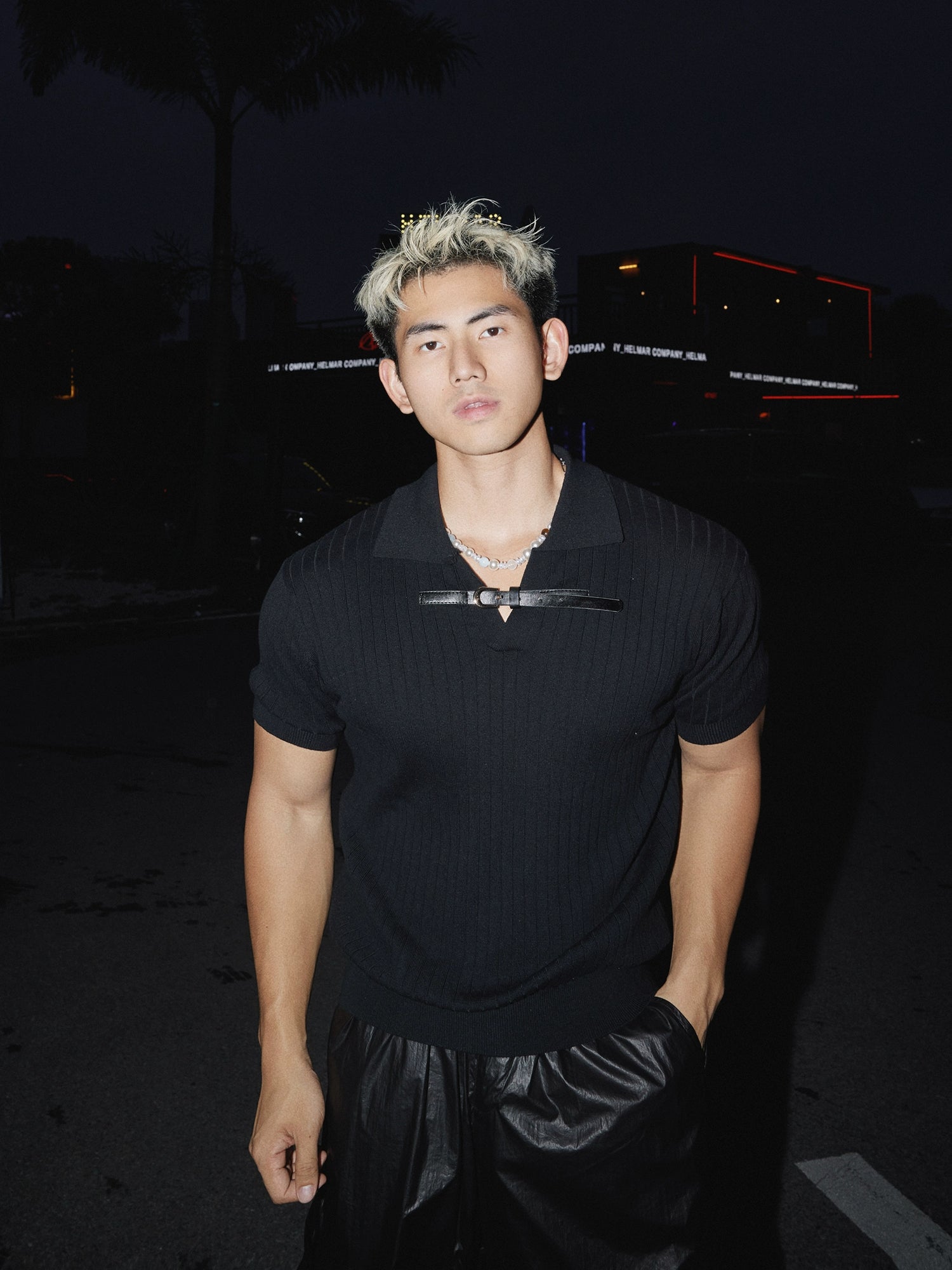 Leather Buckle Ribbed Knit Short Sleeve Shirt