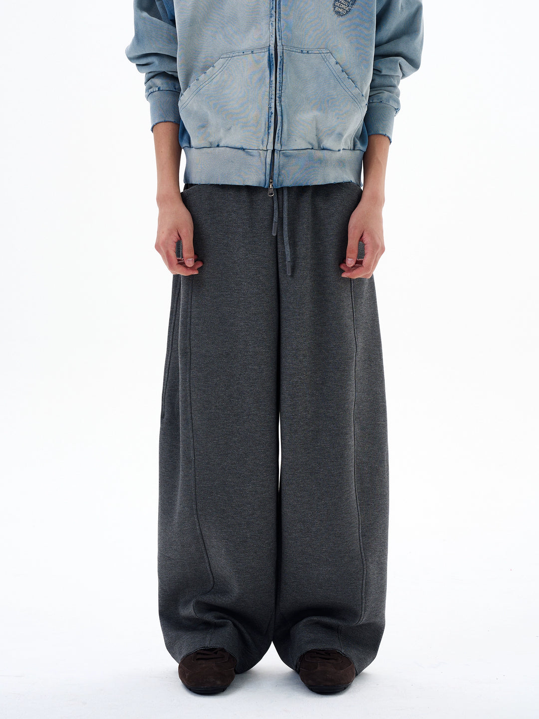 Wide-Leg Relaxed Fit Pants