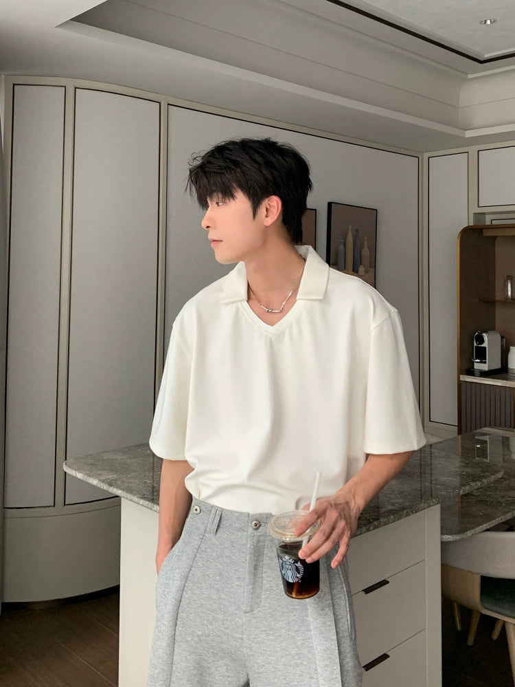 라펠이 있는 반팔 폴로 셔츠 