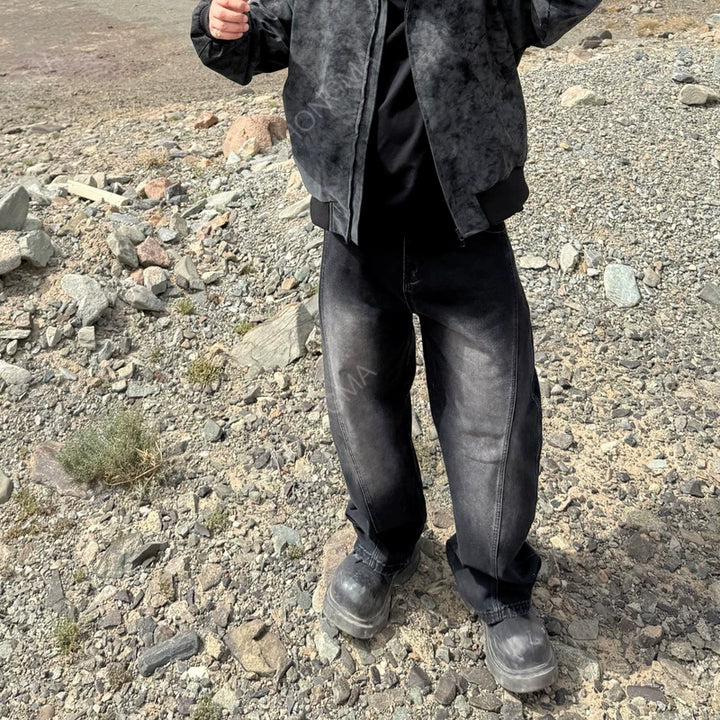 Curved Wash Wide Leg Jeans