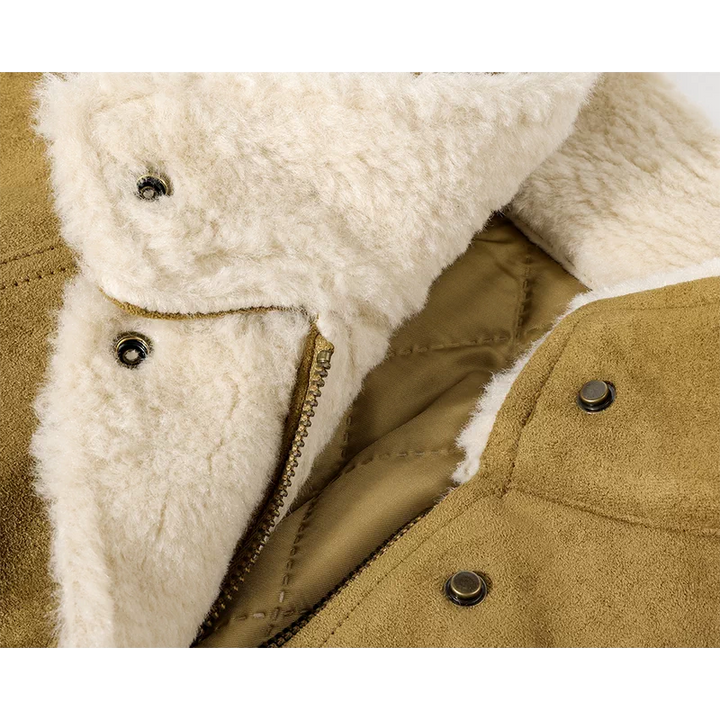 Chaqueta con cuello alzado forrada de sherpa de ante 