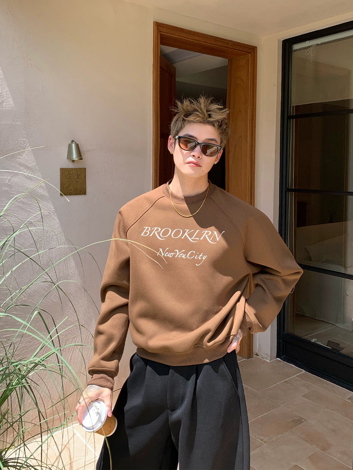 Letter Print Raglan Sleeve Sweatshirt