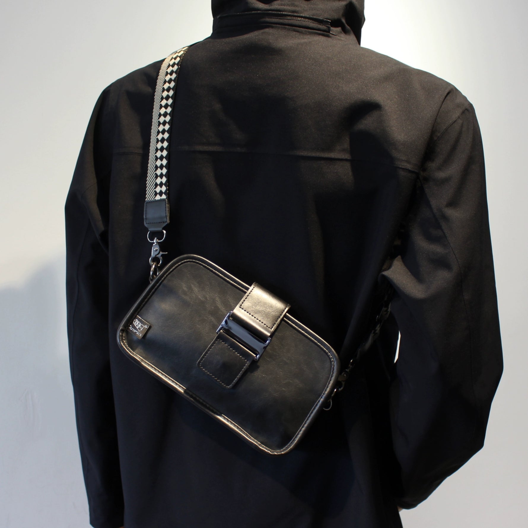 undefined,5926926203324