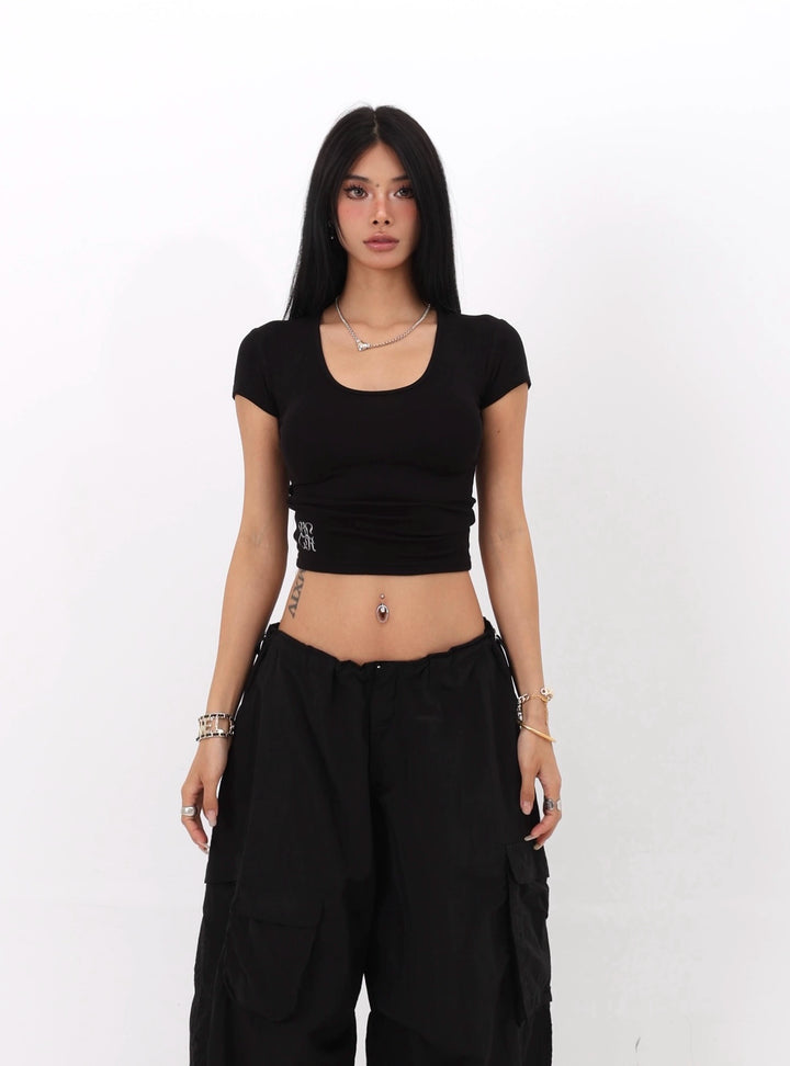 T-shirt à manches courtes slim fit col en U 