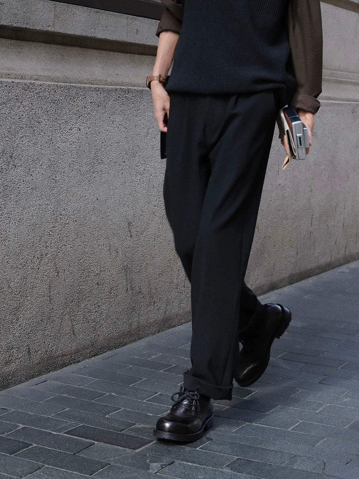 ,5704579479609,5704579479611,5704579479613,5704579479615