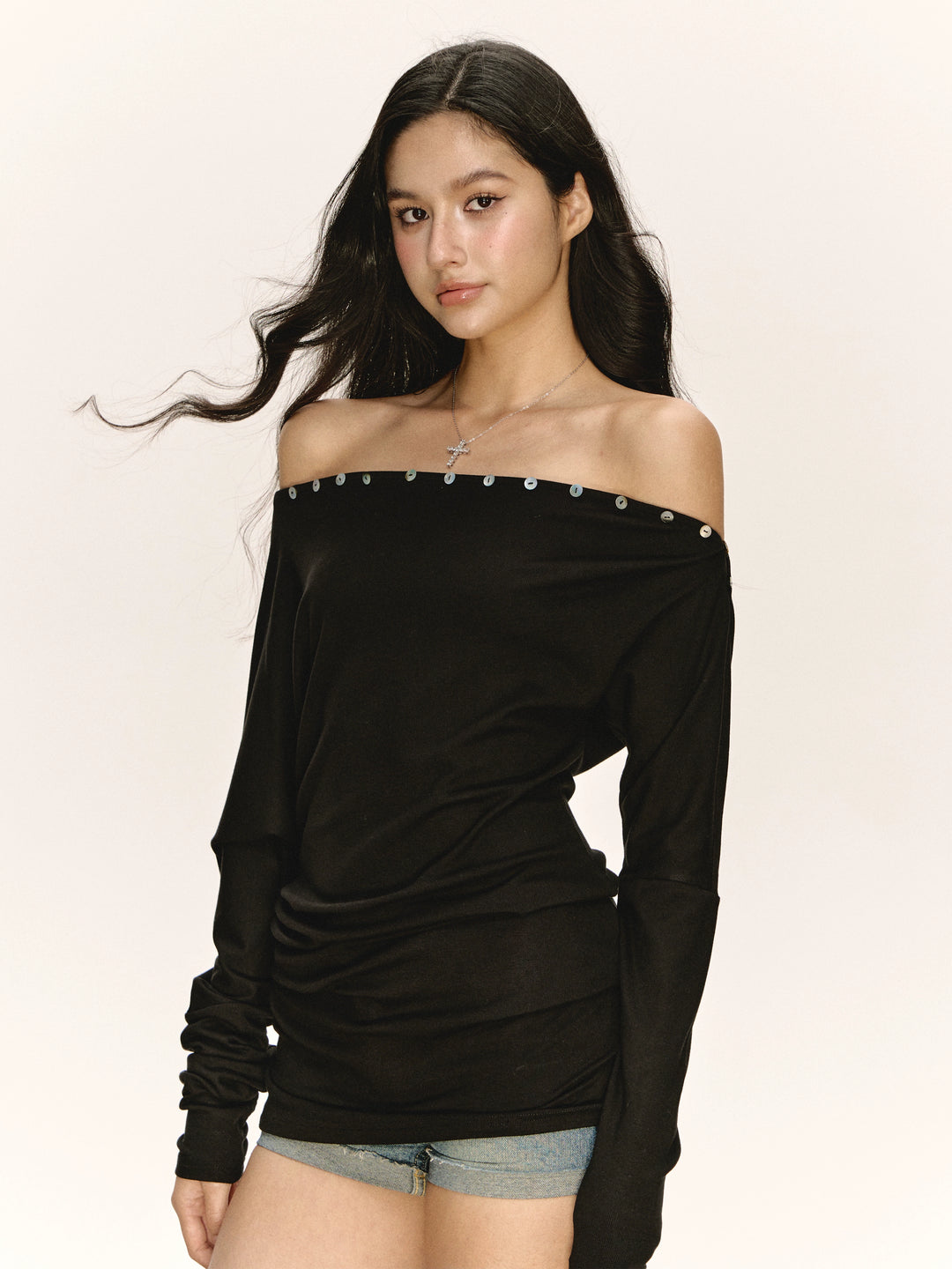 Off-Shoulder Langarm-Turtleneck-Oberteil 