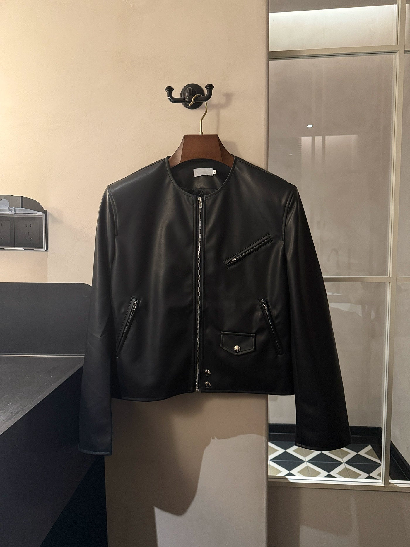 undefined,6100282815364,6100282815365,6100282815366