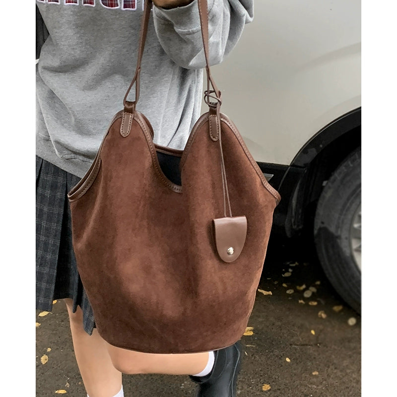 undefined,5900944368562