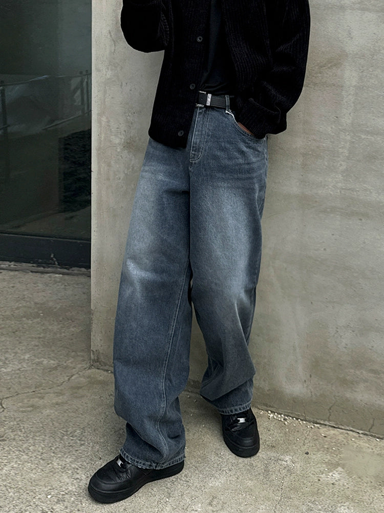 Bol Kesim Düz Paça Kot Pantolon 