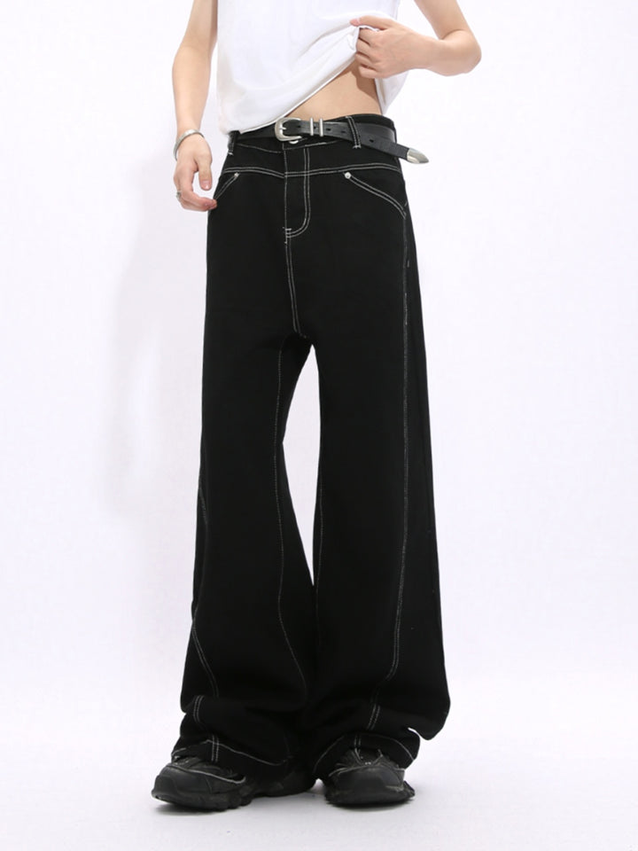 Wide-Leg Jeans with Exposed Stitching