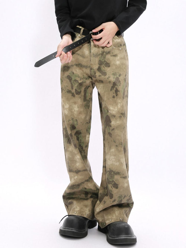 Pantalons larges à rivets en camouflage 
