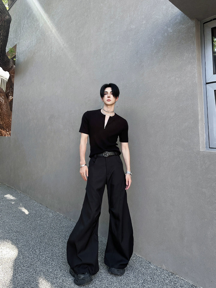 Pantaloni casual svasati larghi 