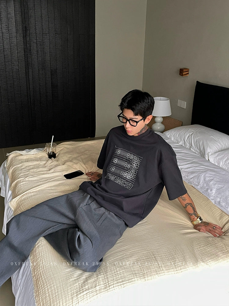 تي شيرت قطن فضفاض بتطريز تاب الجيتار 