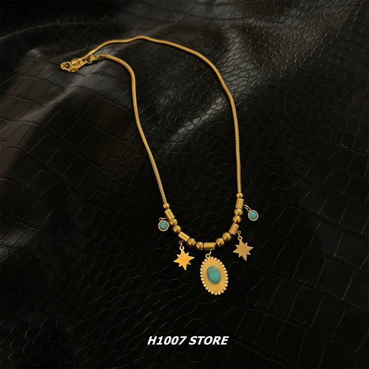 Star Pendant Turquoise Bead Necklace